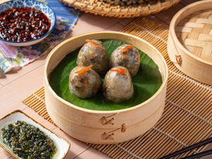 Classic Veg Crystal Dumplings (5 Pcs)