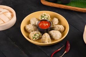 Paneer Momos (8 Pc)