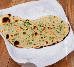 Aloo pyaaz naan