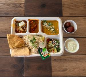 Super thali