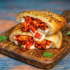 Peri Peri Paneer Stuffed Garlic Bread