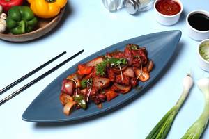 Classic chilli chicken dry
