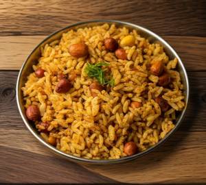 Puliogare rice with pickle