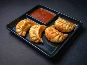 Chicken momos fried