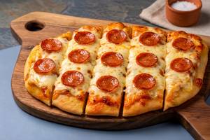 Chicken Pepperoni Garlic Bread