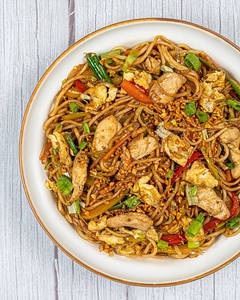 Chicken Burnt Garlic Noodles