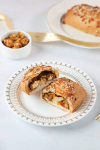 Kadai Paneer Bun