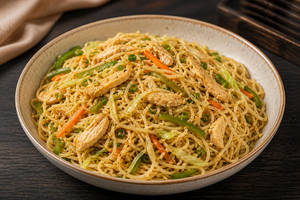 Chicken Chilli Garlic Noodles (small)