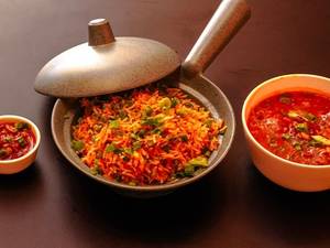 Jain Triple Schezwan Rice