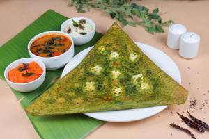 Palak paneer dosa