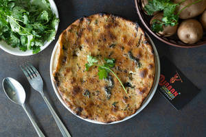 Mix Paratha With Dal Makhni