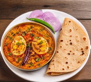 Egg Tadka + Tawa Roti (4 Pieces)