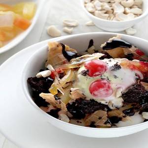 Kuch Nahin Sundae Regular (285gms)