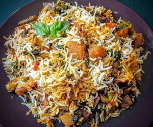 Veg Dum Biriyani 750ml