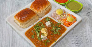Pav Bhaji With 2 Pav