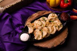 Chicken Steam Momos [ 6 Pcs ]