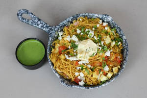 Cheese garlic maggi