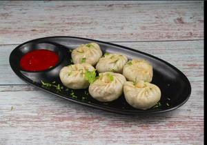 Steamed Assorted Veggi Momos [6] pcs