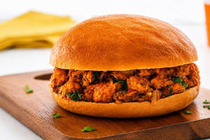 Paneer Dhamaka Burger