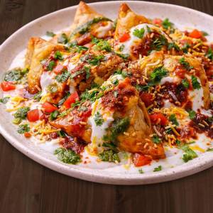 Dahi Samosa Chat