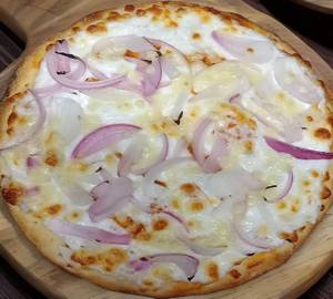 Onion Pizza