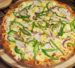 Onion & Capsicum Pizza