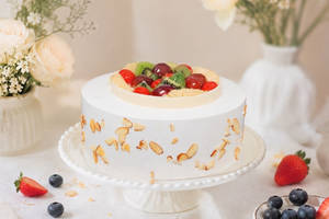 Cake Fresh Fruit 1 Kg