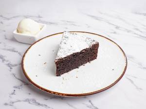 Flourless Cake