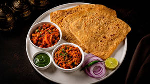Veg Paratha Thali