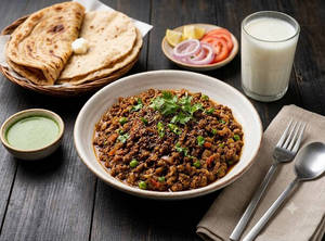 Dum Ka Kheema (mutton)