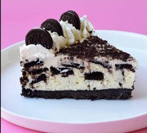 Oreo Cheese Cake Slice