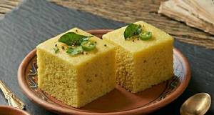 Dhokla (2 Piece)