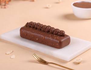Strawberry Rocher Pastry (No Added Sugar)