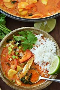 Thai Curry With Steamed Rice [Rice (450G) Curry (280G)]