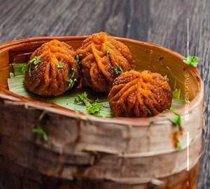 Paneer Kurkure Momo