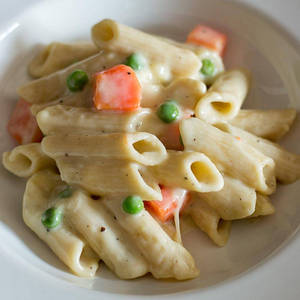 White Sauce Pasta[on]