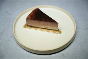 Chocolate Basque Cheese Cake Pastry