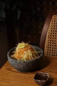 Som Tam Salad