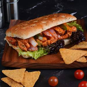 Peri Peri Chicken Sandwich With Ranch Yoghurt