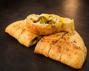 Sweet Corn Jalapino With Cheese And Delicious Sauce