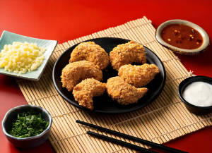 Veg Himayan Kurkure Momos [5 Pieces]