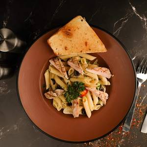 Chicken Aglio E Olio Spaghetti Pasta