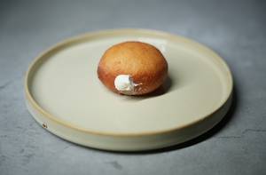 Cookies And Cream Bomboloni