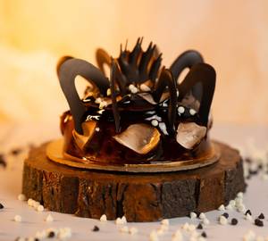 Chocolate Strip Gel Cake (Dome)      1/2KG