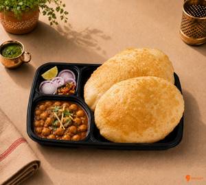 Chole Bhature [2 Bhature]