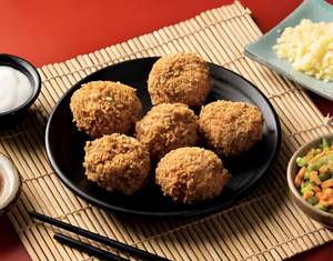 Street Kurkure Veg Momos [5 Pieces]