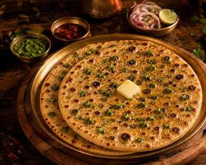 Hari Mirch Paratha