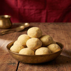 Rava Ladoo ( 200 Gms )