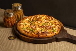 Kadhai Paneer Pizza