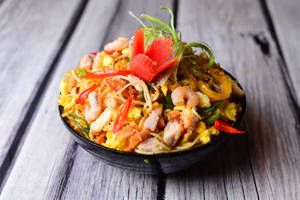 Mixed singapuri noodles